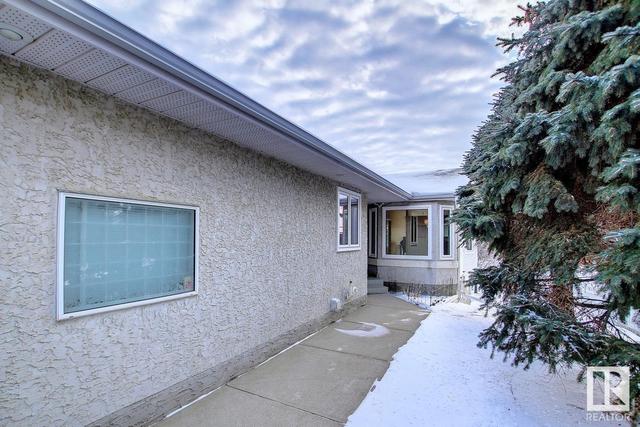 6584 158 Av Nw, House attached with 3 bedrooms, 2 bathrooms and null parking in Edmonton AB | Image 7