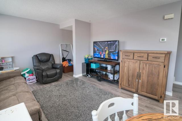 67 - 11 Clover Bar Ln, House attached with 2 bedrooms, 1 bathrooms and null parking in Edmonton AB | Image 20