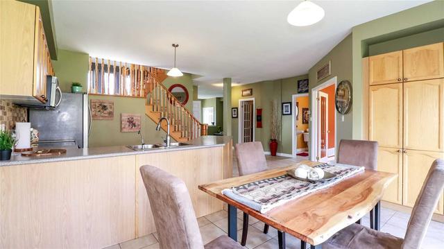 185 Madelaine Dr, House detached with 4 bedrooms, 3 bathrooms and 4 parking in Barrie ON | Image 5