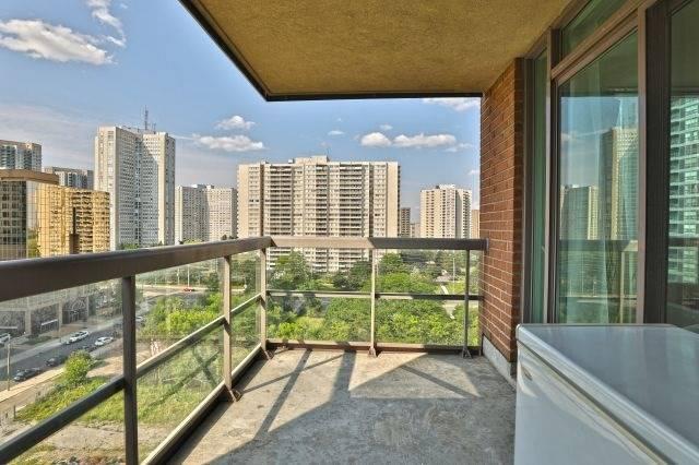 1003 - 156 Enfield Pl, Condo with 2 bedrooms, 2 bathrooms and 1 parking in Mississauga ON | Image 16