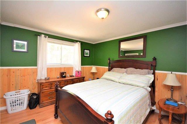 1060 Baseline Rd, House detached with 3 bedrooms, 1 bathrooms and 6 parking in Gravenhurst ON | Image 14