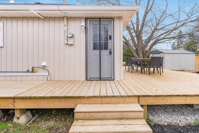 1528 Houston Ave, House detached with 2 bedrooms, 1 bathrooms and 5 parking in Innisfil ON | Image 8