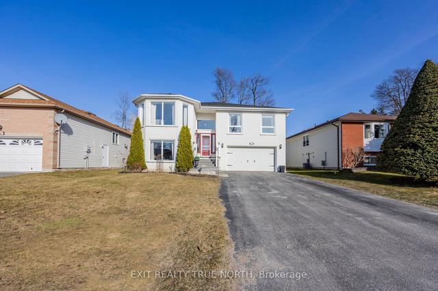 59 Riverdale Dr, House detached with 3 bedrooms, 2 bathrooms and 6 parking in Wasaga Beach ON | Image 12