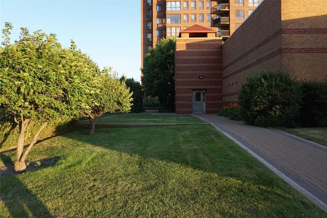 204 - 330 Mccowan Rd, Condo with 2 bedrooms, 2 bathrooms and 1 parking in Toronto ON | Image 18