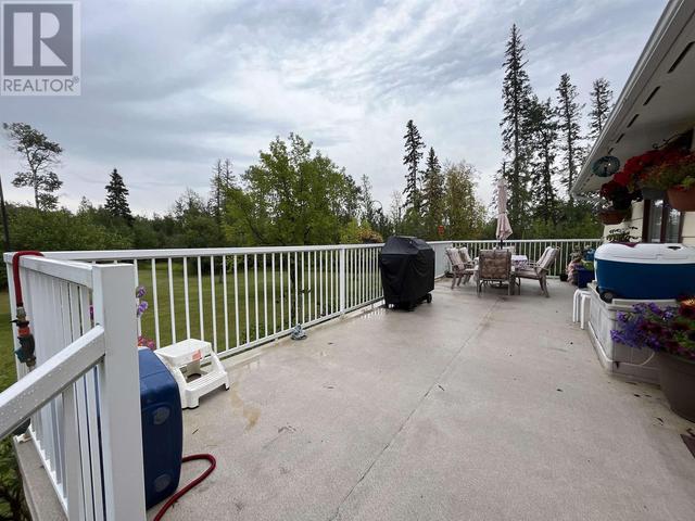10655 N 97 Highway, House detached with 4 bedrooms, 3 bathrooms and null parking in Peace River B BC | Image 24