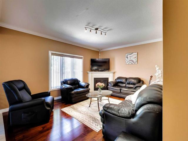 51 Arrowhead Dr, House detached with 4 bedrooms, 3 bathrooms and 6 parking in Hamilton ON | Image 15