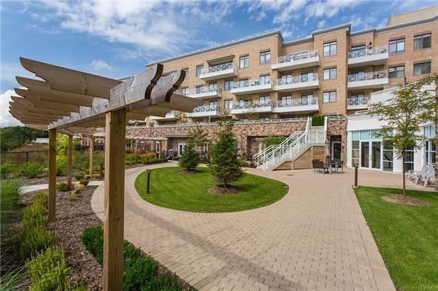218 - 80 Burns Blvd, Condo with 2 bedrooms, 2 bathrooms and 1 parking in King ON | Image 12