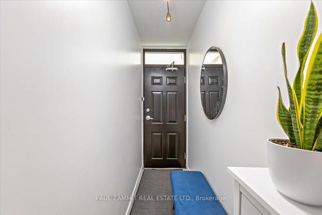 838 - 46 Western Battery Rd, Townhouse with 2 bedrooms, 2 bathrooms and 1 parking in Toronto ON | Image 16