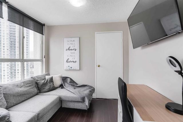 1507 - 3700 Kaneff Cres, Condo with 2 bedrooms, 2 bathrooms and 1 parking in Mississauga ON | Image 16