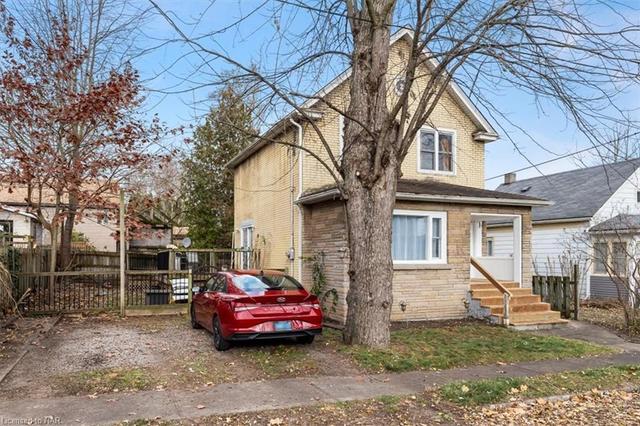 4115 May Avenue, House detached with 3 bedrooms, 2 bathrooms and 2 parking in Niagara Falls ON | Image 12