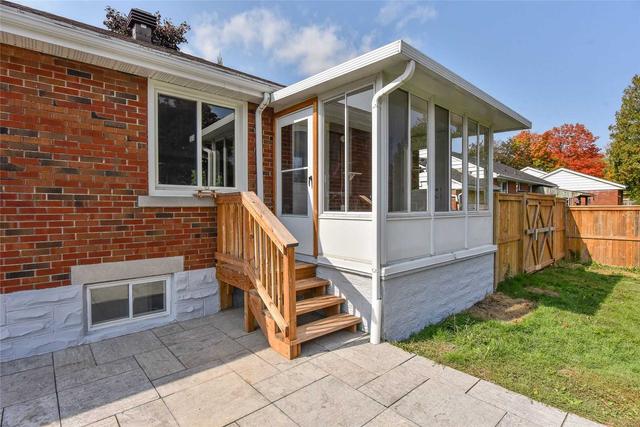73 Christopher Dr, House detached with 2 bedrooms, 2 bathrooms and 3 parking in Cambridge ON | Image 21