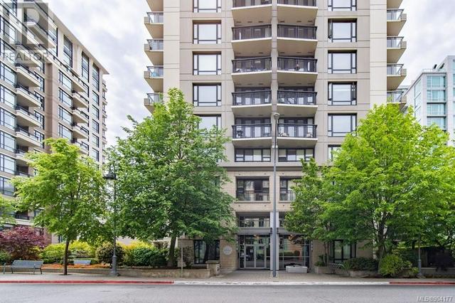 702 - 751 Fairfield Rd, Condo with 1 bedrooms, 1 bathrooms and 1 parking in Victoria BC | Card Image