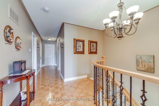 59 Lawren Harris Cres, House detached with 4 bedrooms, 4 bathrooms and 6 parking in Caledon ON | Image 17