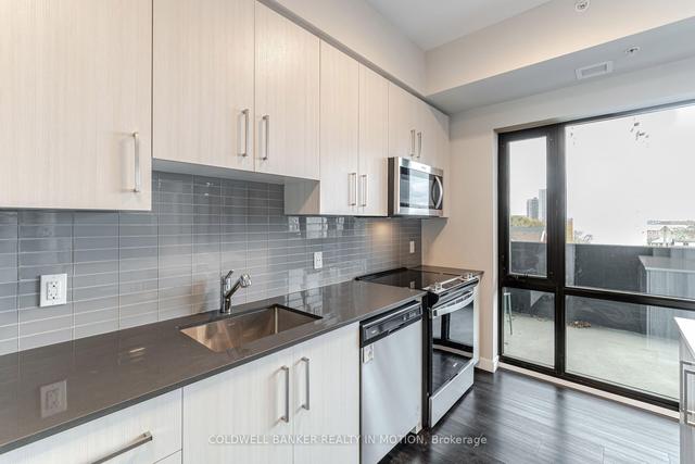 303 - 15 Queen St S, Condo with 1 bedrooms, 1 bathrooms and 0 parking in Hamilton ON | Image 2