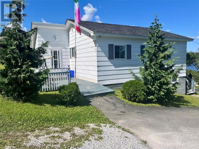 20 Dunbar Avenue, House detached with 2 bedrooms, 1 bathrooms and null parking in Corner Brook NL | Image 22
