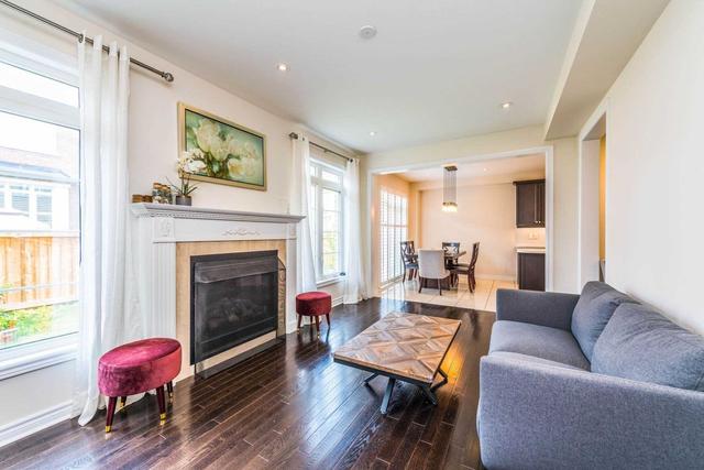 339 Sixteen Mile Dr, House detached with 4 bedrooms, 4 bathrooms and 4 parking in Oakville ON | Image 3
