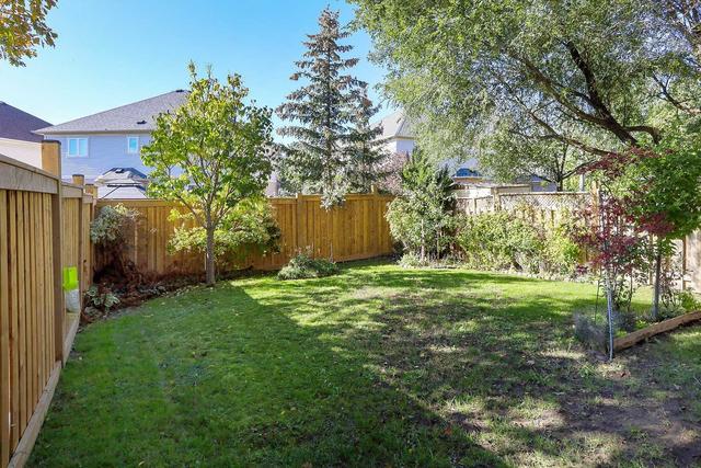 528 Aldershot Dr, House detached with 3 bedrooms, 3 bathrooms and 3 parking in Oshawa ON | Image 25
