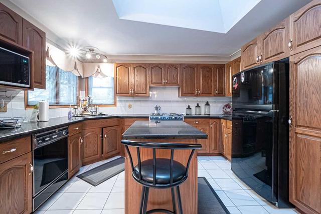 130 West 28th St, House detached with 5 bedrooms, 3 bathrooms and 6 parking in Hamilton ON | Image 38