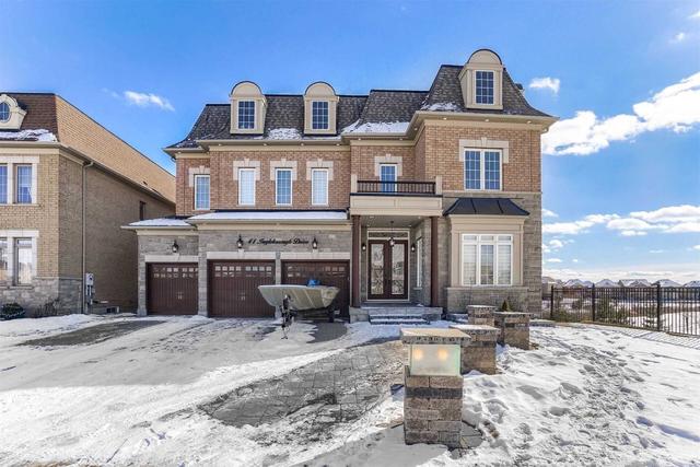 41 Ingleborough Dr, House detached with 4 bedrooms, 7 bathrooms and 12 parking in Brampton ON | Image 1
