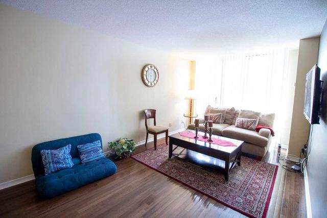 lph7 - 350 Red Maple Rd, Condo with 1 bedrooms, 1 bathrooms and 1 parking in Richmond Hill ON | Image 3