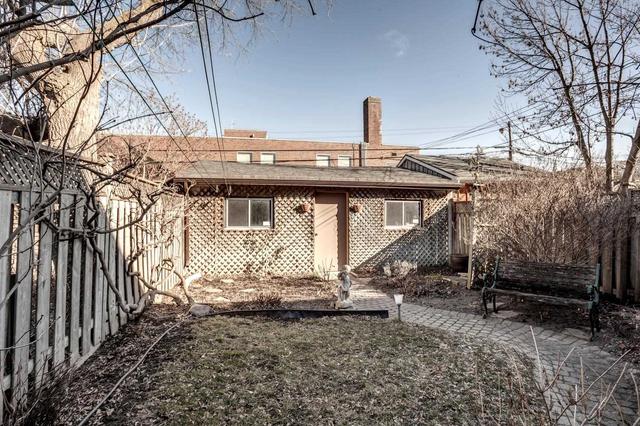 153 Macdonell Ave, House detached with 4 bedrooms, 2 bathrooms and 2 parking in Toronto ON | Image 28