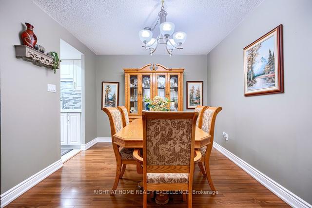 911 - 5 Lisa St, Condo with 3 bedrooms, 2 bathrooms and 1 parking in Brampton ON | Image 30