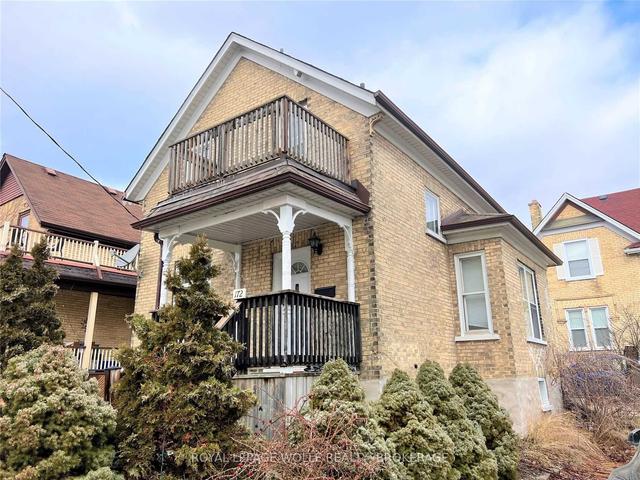 172 Duke Street St E, House detached with 3 bedrooms, 2 bathrooms and 2 parking in Kitchener ON | Image 1