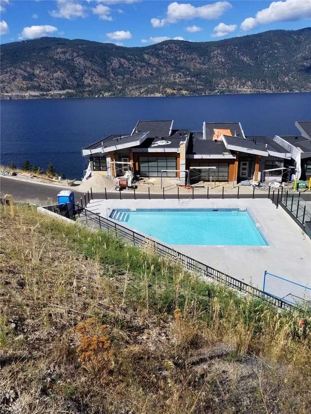 114 - 3475 Granite Close, Condo with 2 bedrooms, 2 bathrooms and 2 parking in Kelowna BC | Image 11