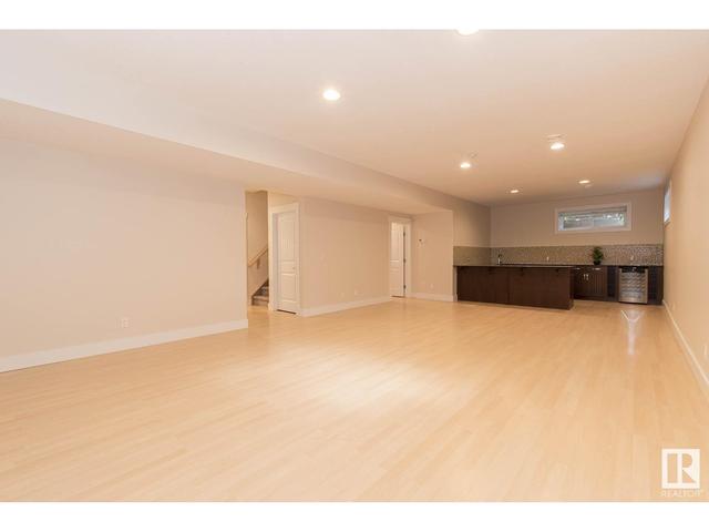 1635 Hector Rd Nw, House detached with 7 bedrooms, 3 bathrooms and 4 parking in Edmonton AB | Image 38