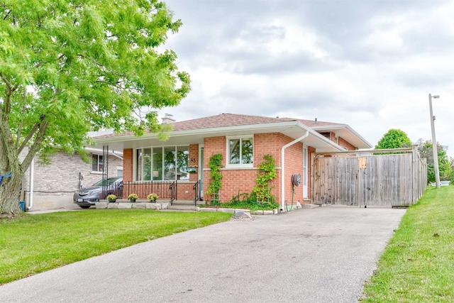 43 Bosworth Cres, House detached with 4 bedrooms, 2 bathrooms and 4 parking in Kitchener ON | Image 12