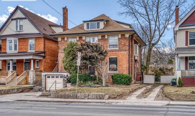 395 Aberdeen Ave, House detached with 5 bedrooms, 4 bathrooms and 3 parking in Hamilton ON | Image 1
