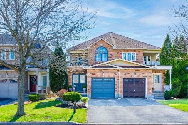 1820 Hobson Dr, House semidetached with 3 bedrooms, 4 bathrooms and 3 parking in Burlington ON | Image 1