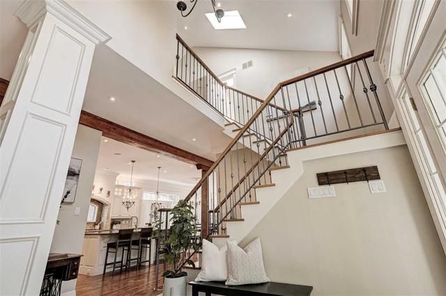 91 Maple Grove Ave, House detached with 5 bedrooms, 8 bathrooms and 14 parking in Richmond Hill ON | Image 2