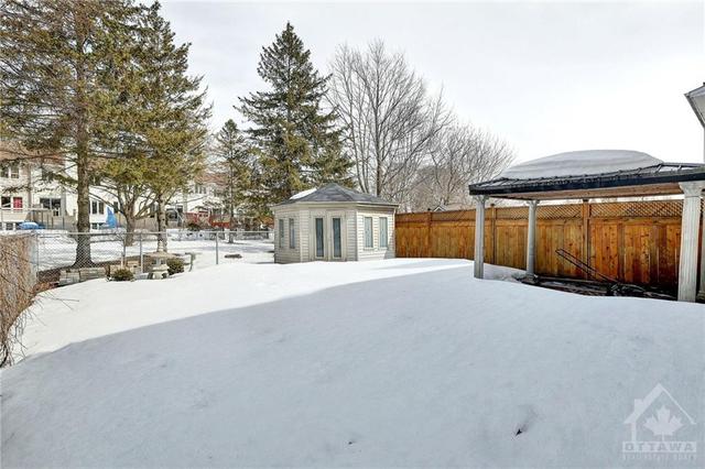 77 Flanders St Street, Townhouse with 3 bedrooms, 3 bathrooms and 2 parking in Ottawa ON | Image 21