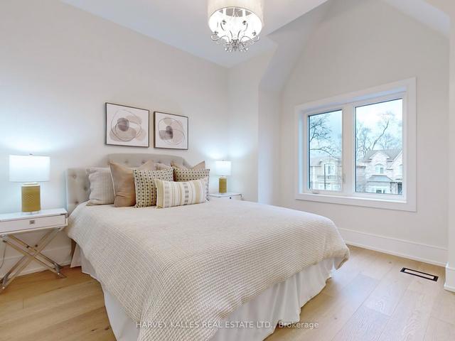 362a Joicey Blvd, House detached with 3 bedrooms, 5 bathrooms and 3 parking in Toronto ON | Image 19