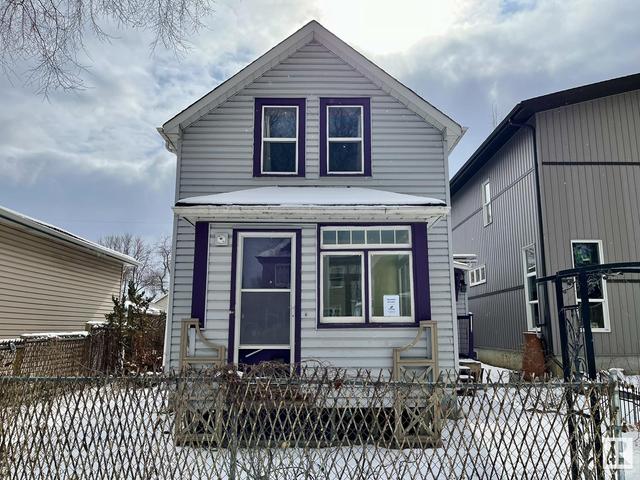 9525 110 Av Nw, House detached with 2 bedrooms, 1 bathrooms and null parking in Edmonton AB | Image 2