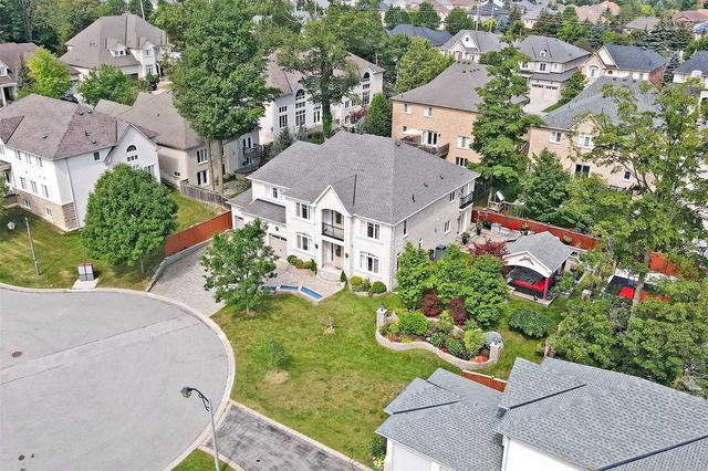 29 Warden Woods Crt, House detached with 5 bedrooms, 5 bathrooms and 9 parking in Markham ON | Image 12