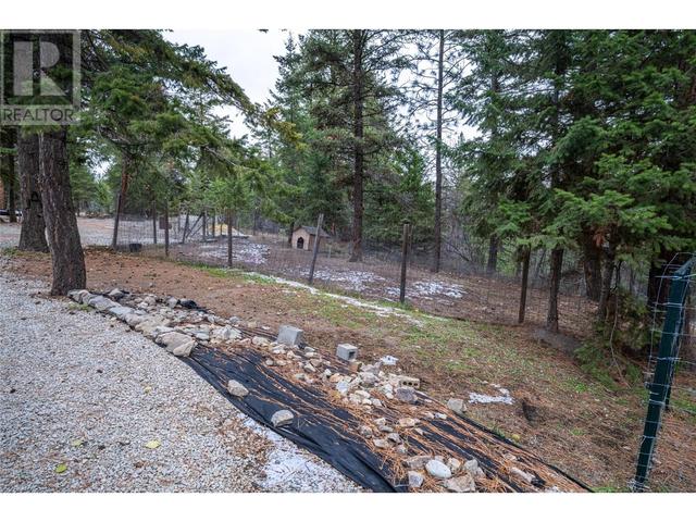 338 Howards Road, House detached with 3 bedrooms, 2 bathrooms and 2 parking in North Okanagan B BC | Image 36
