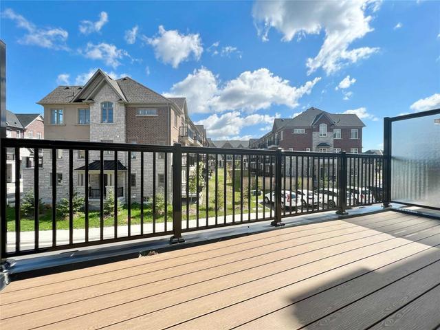 71 Yorkton Blvd, House attached with 3 bedrooms, 3 bathrooms and 4 parking in Markham ON | Image 5
