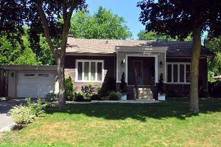 363 South St, House detached with 2 bedrooms, 2 bathrooms and 4 parking in Whitchurch Stouffville ON | Image 1