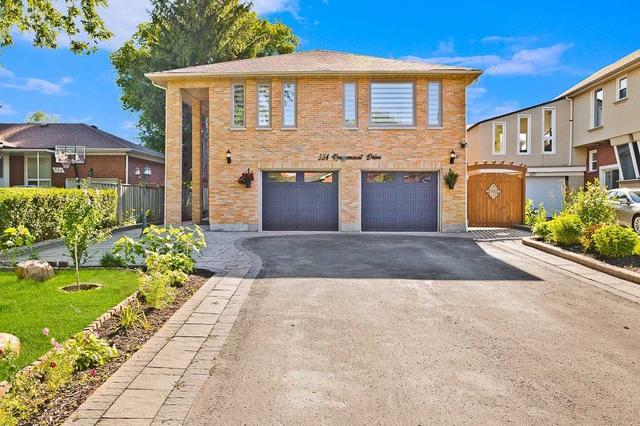 554 Rougemount Dr, House detached with 3 bedrooms, 3 bathrooms and 8 parking in Pickering ON | Image 12