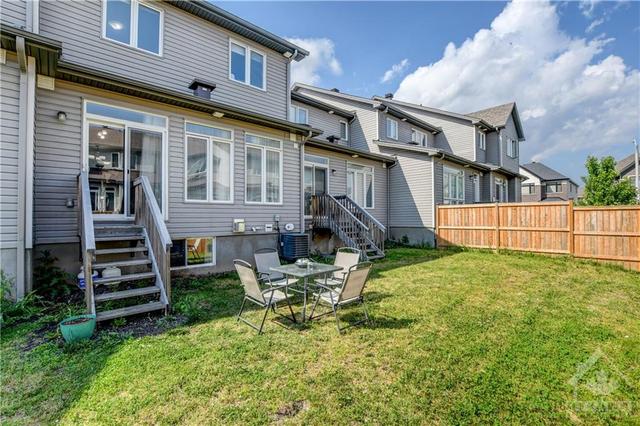 197 Overberg Way, Townhouse with 3 bedrooms, 4 bathrooms and 2 parking in Ottawa ON | Image 30