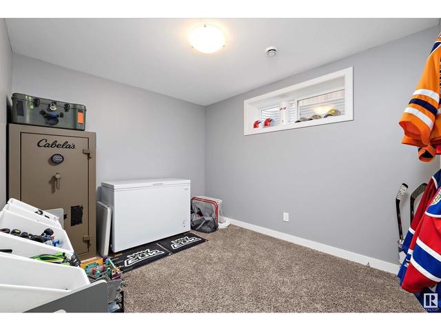 9410 85 Av, House detached with 4 bedrooms, 3 bathrooms and null parking in Morinville AB | Image 31