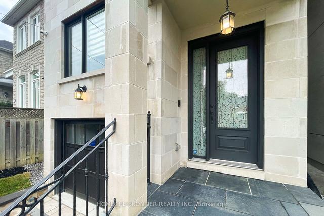 82 Cameron Ave, House detached with 4 bedrooms, 4 bathrooms and 3 parking in Toronto ON | Image 25