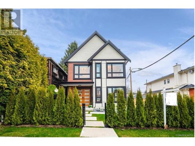 8032 Shaughnessy Street, House detached with 4 bedrooms, 4 bathrooms and 1 parking in Vancouver BC | Image 1