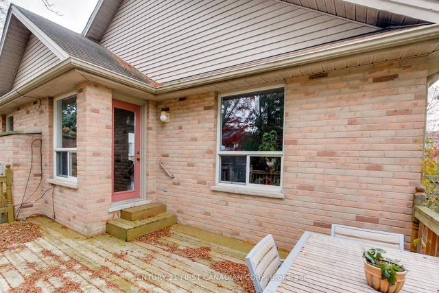 757 Guildwood Blvd, House detached with 2 bedrooms, 3 bathrooms and 4 parking in London ON | Image 28