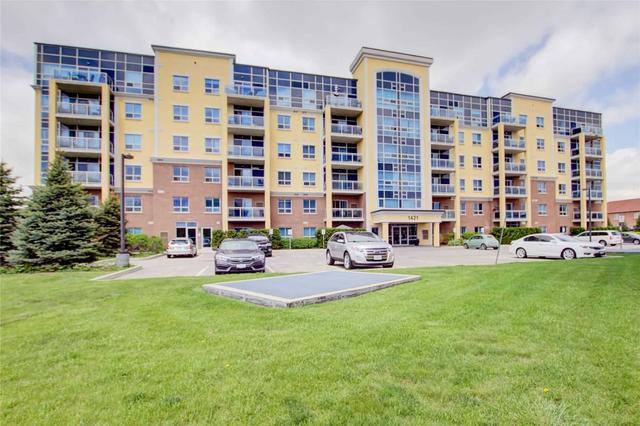 210 - 1421 Costigan Rd, Condo with 2 bedrooms, 2 bathrooms and 2 parking in Milton ON | Image 23