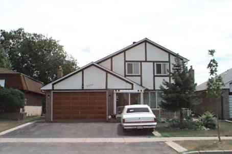 3334 Brandon Gate Dr, House detached with 4 bedrooms, 3 bathrooms and 4 parking in Mississauga ON | Image 1