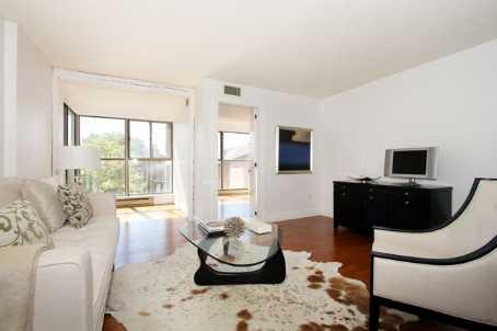 404 - 65 Scadding Ave, Condo with 2 bedrooms, 2 bathrooms and 1 parking in Toronto ON | Image 4