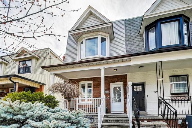 127 Shanly St, House semidetached with 3 bedrooms, 3 bathrooms and 2 parking in Toronto ON | Image 1